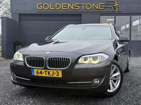 BMW 5-serie Touring 520i High Executive 2e Eigenaar,Navi,Leder,Automaat,Dealer Onderhouden,Elekt.Sto