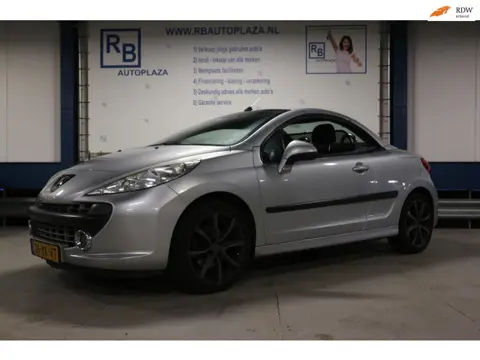 Peugeot 207 CC 1.6 VTi / NAP / APK 11 2026 / AIRCO / LEUKE AUTO ! ! !