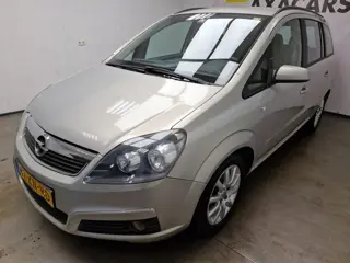 Opel Zafira 1.6 Temptation 7 PERSOONS ! AFLEVEREN MET NIEUWE APK !