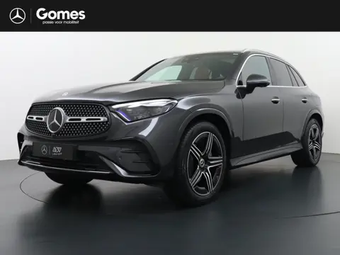 Mercedes-Benz GLC 400e 4MATIC Sport Edition | Achterasbesturing | Luchtvering | Panorama - Schuifdak