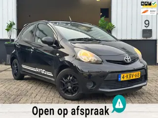 Toyota Aygo 1.0|VVT-i|AIRCO|ELEK.RAMEN|SPORT UITLAAT|APK|2013|
