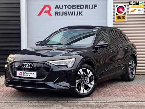 Audi E-tron E-tron 50 quattro Launch edition Black 71 kWh Pano/Memory