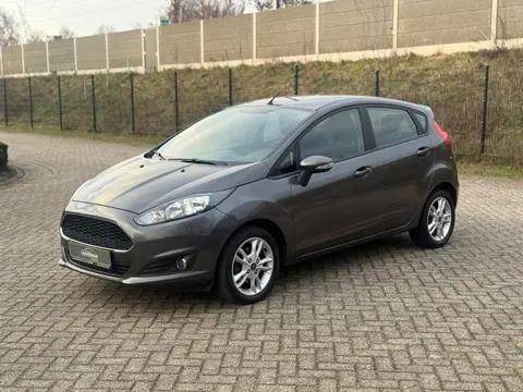Ford Fiesta 1.25 82PK I NWE RIEM I AIRCO I NWE APK I ZEER MOOI I WEINIG KM
