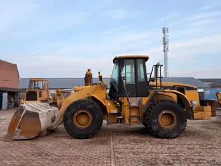 Caterpillar 962G II (bj 2004)