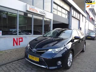 Toyota Auris Touring Sports 1.8 Hybrid Lease+