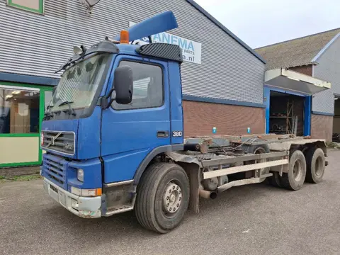 Volvo FM 12-380 (bj 2000)