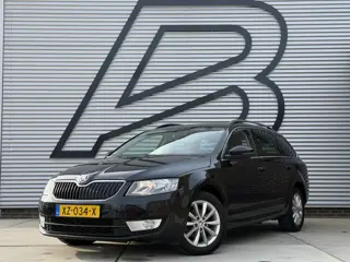 Skoda Octavia Combi 1.2 TSI Greentech Style Navi|Clima|Cruise|PDC V+A|Stoelverwarming|Bluetooth|6 Ba