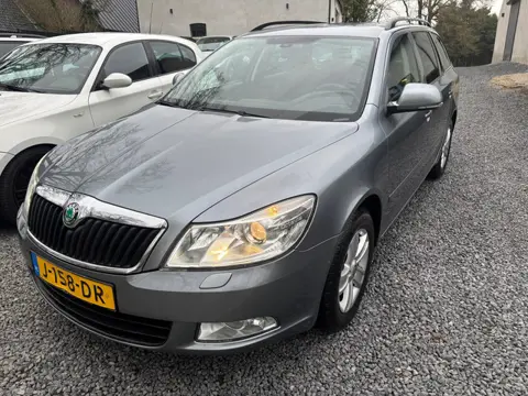 Skoda Octavia Combi 1.2 TSI Elegance AUTOMAAT