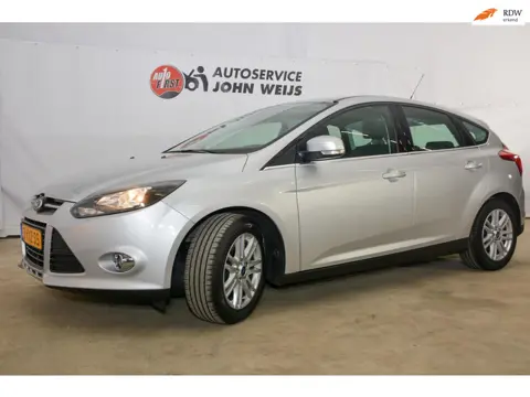 Ford Focus 1.0 EcoBoost cruise control, park pilot, trekhaak
