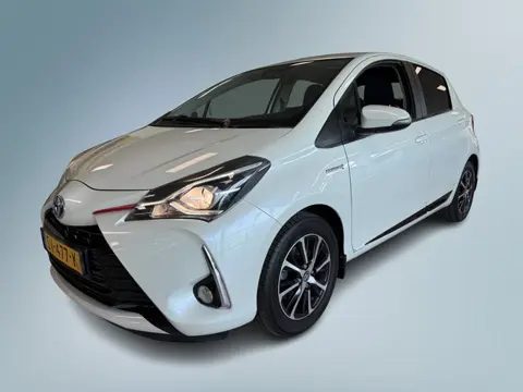 Toyota Yaris 1.5 Hybrid Design Sport (bj 2018, automaat)