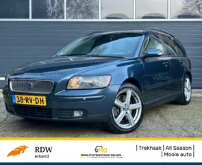 VOLVO V50 2.5 T5 MOMENTUM / All Season / Trekhaak /