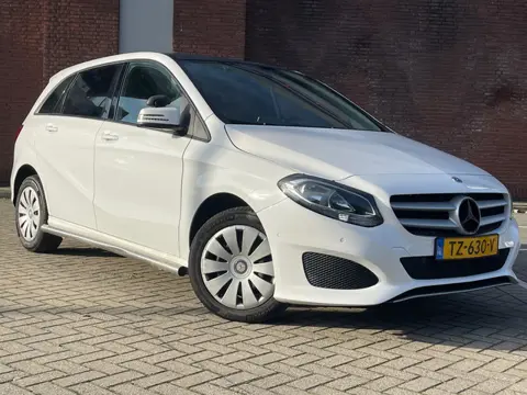 Mercedes-Benz B-klasse 220d|AUTOMAAT|AIRCO|NAVI|PDC|1E-EIG|GOED-ONDERHOUDEN