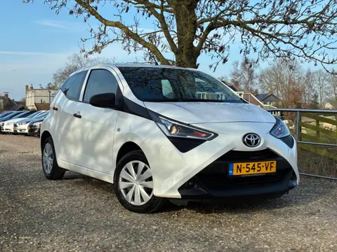 Toyota Aygo 1.0 VVT-i x-fun | 5 deurs + Airco nu €8.975,-!!