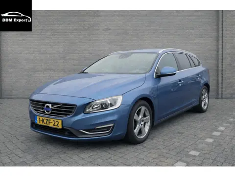 Volvo V60 2.4 D6 AWD Plug-In Hybrid Summum | Clima | Navi | Xenon | Leder memory seats | Pano |