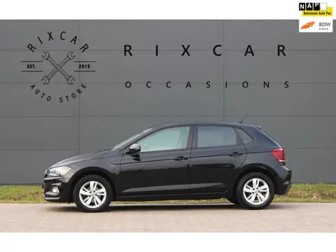 Volkswagen Polo 1.0 TSI Comfortline Business Carplay AdaptiveCruise NwModel