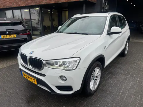 BMW X3 SDrive18d Executive AUTOMAAT LED XENON PANO HEADUP CLIMA
