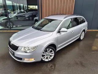 Skoda Superb Combi 1.8 TSI Active Business Line Automaat | Xenon | Navi | Cruise | Trekhaak