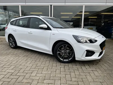 Ford FOCUS Wagon 1.5 EcoBlue ST Line Business Elec trekhaak / Clima / Led / Carplay