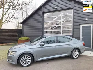 Skoda Superb 1.4 TSI ACT Style Business Full-Map Navi, Bi-Xenon, Climate, Cruise-Control, Stoelverwa