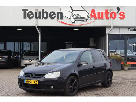 Volkswagen Golf 1.6 FSI Trendline Auto gaat niet in de 6e versnelling, Airco, Cruise control, Lichtm