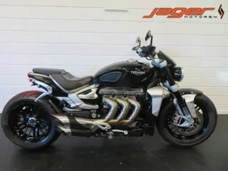 Triumph ROCKET 3 R NIEUWSTAAT!! (bj 2020)
