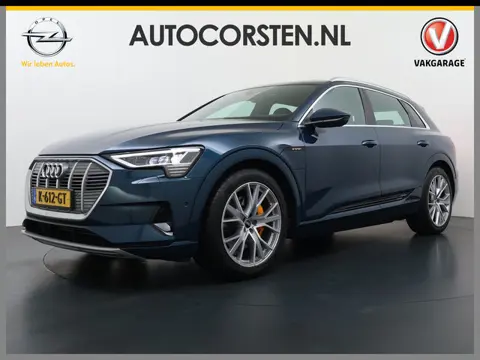 Audi e-tron 55 Quattro 95kWh PanoDak Camera Zijdes Laden Adap.Cruise Trekhaak Navi Ecc Leder Busines