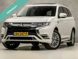 Mitsubishi Outlander 2.4 PHEV Deluxe 225Pk Automaat (SCHUIFDAK, APPLE CARPLAY, 360 CAMERA, LEDER, ZW