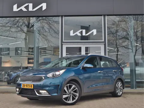 Kia Niro 1.6 GDi Hybrid DynamicLine | Afneembare Trekhaak | Navigatie | Camera | ECC-Airco | Tot 10j