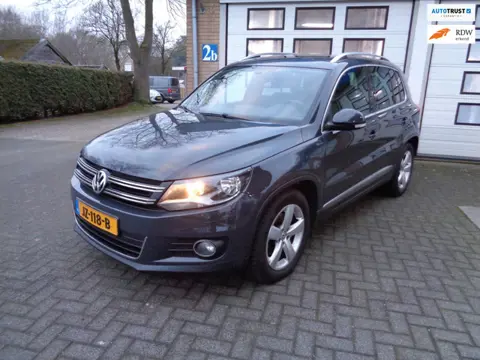 Volkswagen Tiguan 1.4 TSI Sport&Style