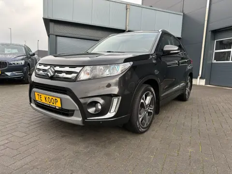 SUZUKI VITARA 1.6i Automaat High Executive Navi Camera schuifdak Trekhaak 