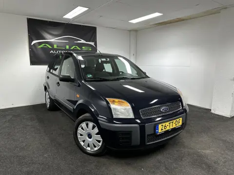 Ford Fusion 1.4-16V Champion / Airco / Stuurbekrachtiging / Hoge instap / NAP!