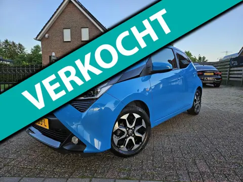 Toyota Aygo 1.0 VVT-i x-cite, Clima, Camera, Carplay, Garantie