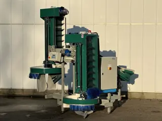 SADO LX90D kistenvuller automatische  fruitkistenvuller met 2 vulkoppen