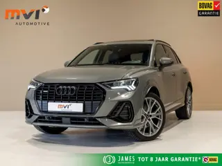 Audi Q3 40 TFSI quattro S Line edition one / 190pk / Trekhaak / Panorama dak / Stoelverwarming /