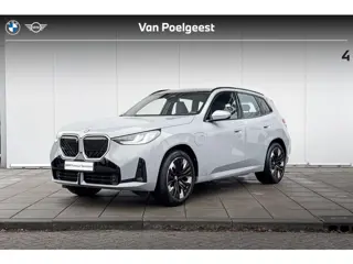 BMW X3 30e xDrive M-Sport / Head Up Display / 20 inch / Trekhaak / Stuurwielrandverwarming / Glazen 