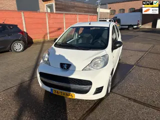 Peugeot 107 1.0-12V XR airco