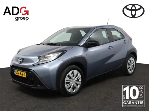 Toyota Aygo X 1.0 VVT-i MT Play | Adaptive Cruise Control | Achteruitrijcamera | Airco | Apple Carpl