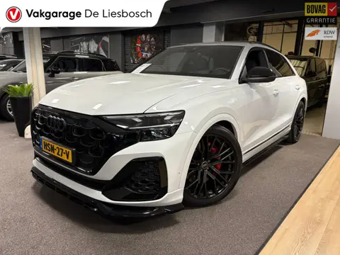 Audi Q8 60 TFSI e quattro Pro Line S Competition 489pk | Panoramadak | luchtvering | head-up | 360 c