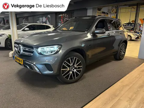 Mercedes-Benz GLC-klasse 300e 4MATIC Premium Plus / trekhaak / sfeer verlichting / panorama-dak / vi
