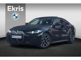 BMW i4 eDrive40 M Sportpakket 18'' / Head-Up Display / Parking Assistant Plus / Schuif-/kanteldak / 
