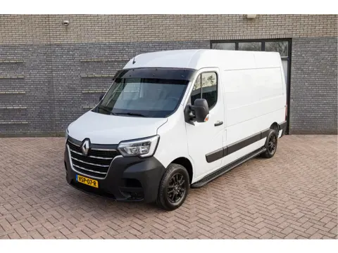 Renault Master T35 2.3 dCi 135 L2H2 Comfort (bj 2022)