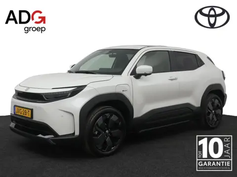 Toyota Urban Cruiser Executive 61 kWh | Nieuw model! |