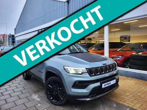 Jeep Compass 4xe 240 Plug-in Hybrid Electric S / Park. sen / Camera / Apple Carplay & Android Auto /