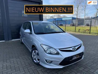 Hyundai I30 1.6 CRDi Edition Plus Airco Elek Ramen 6bak