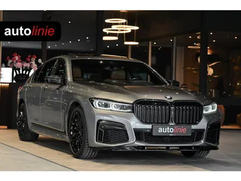 BMW 7-serie 730d M-Sport. Pano, Softclose, HUD, Luchtv, 360, Keyless, Aero, Hifi, CarPlay, Sfeer!