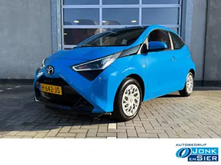 Toyota Aygo 1.0 VVT-i x-play|Airco|Camera|Apple Carplay/Android Auto|Rijklaarprijs!