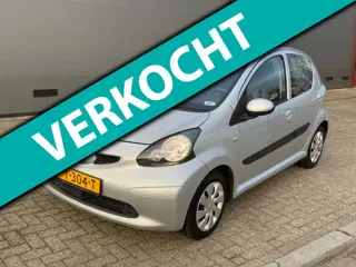 Toyota Aygo 1.0-12V +