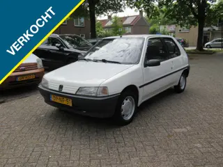 Peugeot 106 1.1 XN Trophy NW Distributieset+Gr. Beurt+APK UNIEK OLDTIMER!