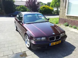BMW 3-coupe 320i aubergine metallic 1994