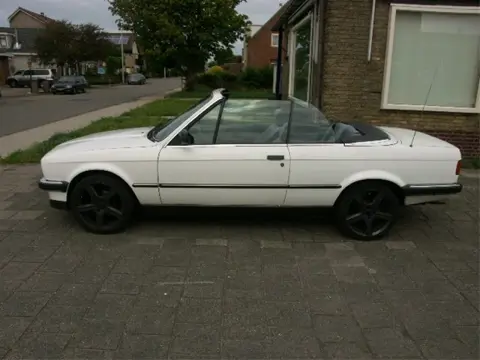 BMW E30 320i Cabriolet 1989